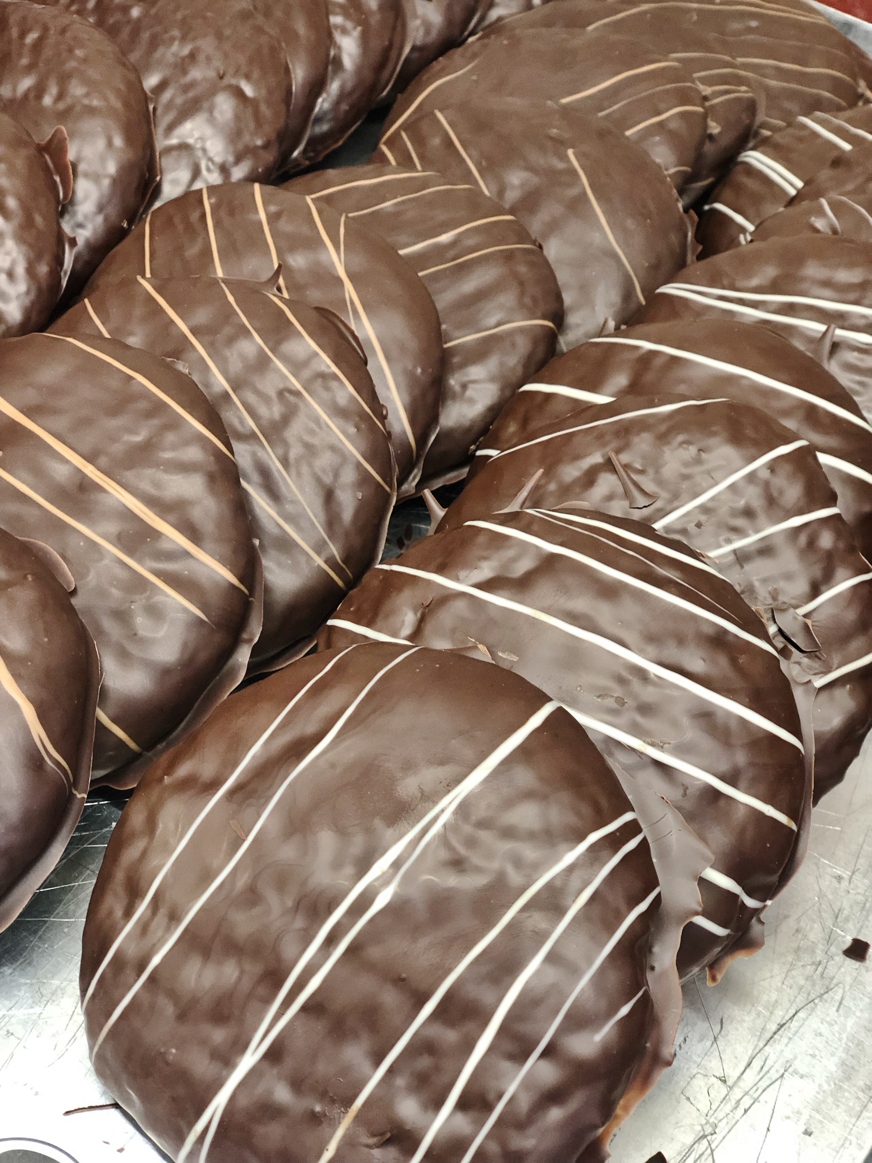 Handgemachte Lebkuchen aus unserer Backstube | GILGEN&amp;#39;S Bäckerei ...